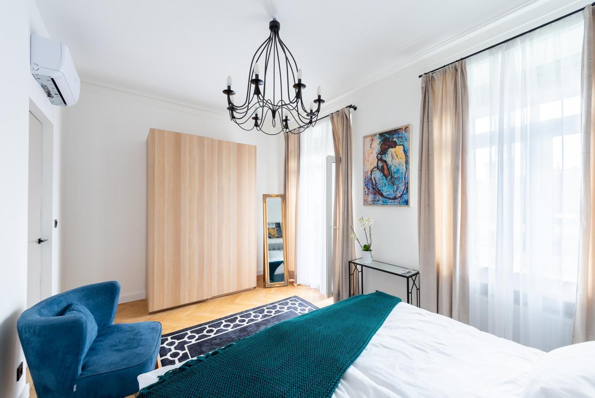 Luxury Apartment With A Balcony And A Terrace Prag Dış mekan fotoğraf
