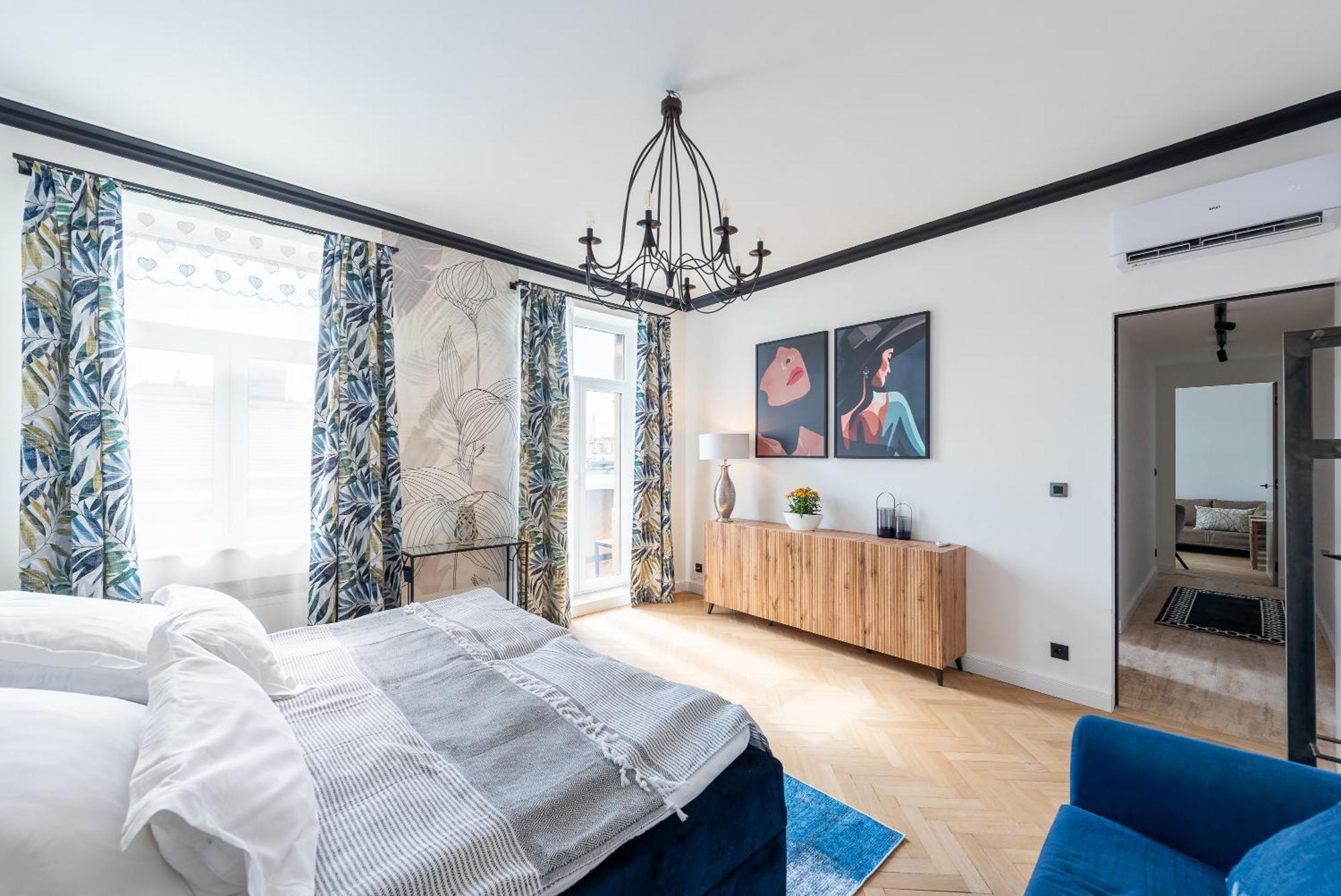 Luxury Apartment With A Balcony And A Terrace Prag Dış mekan fotoğraf